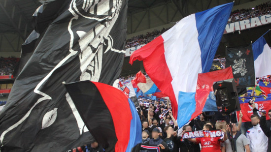 Le fossé se creuse encore : les Bad Gones boycotteront OL-Bordeaux ce dimanche Le fossé se creuse encore : les Bad Gones boycotteront OL-Bordeaux ce dimanche