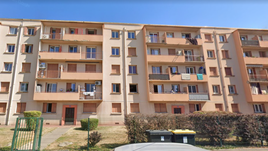 Double meurtre à Vaulx-en-Velin : il est resté 10 jours enfermé avec les corps de sa compagne et de sa fille Double meurtre à Vaulx-en-Velin : il est resté 10 jours enfermé avec les corps de sa compagne et de sa fille