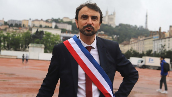 Législatives : Grégory Doucet (EELV) veut "une majorité de gauche et écologiste à l’Assemblée nationale et imposer une cohabitation"