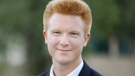 Législatives : Adrien Quatennens (LFI) veut investir Taha Bouhafs à Vénissieux mais n'est pas au courant de ses déboires judiciaires