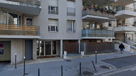 Lyon : une marche blanche pour Laetitia, tuée par son voisin à Villeurbanne pour se venger du conseil syndical de l’immeuble Lyon : une marche blanche pour Laetitia, tuée par son voisin à Villeurbanne pour se venger du conseil syndical de l’immeuble