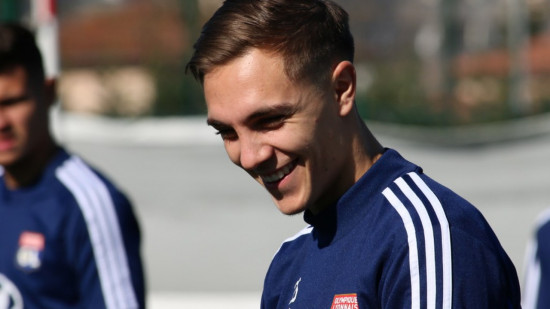 OL :  Maxence Caqueret prolonge jusqu'en 2026 (officiel)