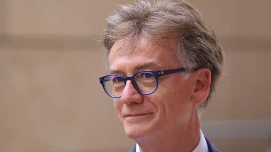 Tramway semi-enterré entre Lyon et Tassin : le maire de Tassin dénonce un tour de magie des écologistes Tramway semi-enterré entre Lyon et Tassin : le maire de Tassin dénonce un tour de magie des écologistes