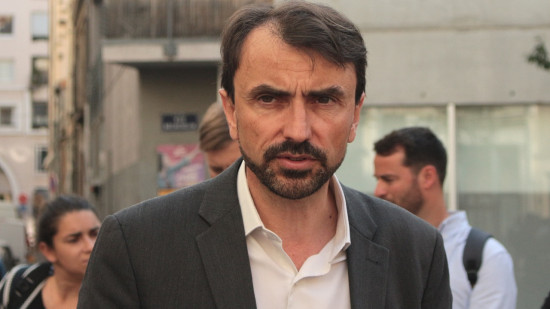 Pas de demi-finale du Top 14 à Lyon : "La ville n'a pas vocation à devenir une concession automobile" selon Grégory Doucet