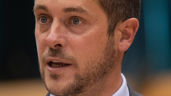 Législatives : Nicolas Bay en réunion publique près de Lyon pour soutenir les candidats Reconquête! Législatives : Nicolas Bay en réunion publique près de Lyon pour soutenir les candidats Reconquête!