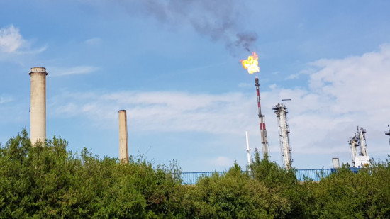 Près de Lyon : après une longue maintenance, les installations de la raffinerie de Feyzin vont redémarrer