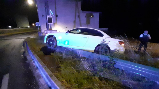 Près de Lyon : la folle course-poursuite d’un homme sans permis se termine par un accident