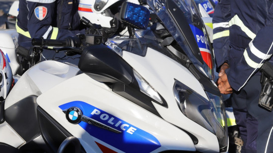 Pr&egrave;s de Lyon : la course poursuite avec la police se finit &agrave; la nage dans le Gier