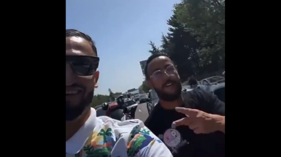 Lyon : les rappeurs Lacrim et Many GT (les Daltons) bloquent l'A43 pour un clip Lyon : les rappeurs Lacrim et Many GT (les Daltons) bloquent l'A43 pour un clip