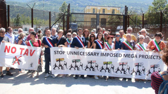 Premier déplacement à l’étranger des députés Garin et Amard pour dénoncer le projet "écocide" du Lyon-Turin