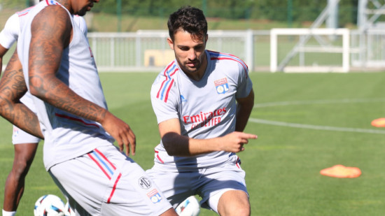 OL : fin du cauchemar pour Léo Dubois, en partance pour Galatasaray