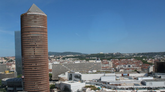 La vigilance orange canicule maintenue sur le Rhône : plusieurs jours de fortes chaleurs encore à venir