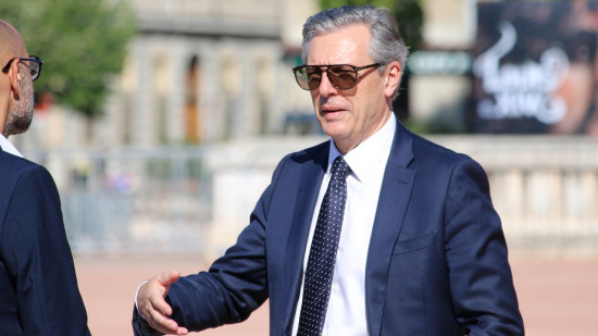 Dark stores : le maire du 6e arrondissement de Lyon interpelle la députée Brugnera