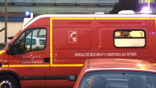 Près de Lyon : un enfant chute du 6ème étage à Meyzieu Près de Lyon : un enfant chute du 6ème étage à Meyzieu