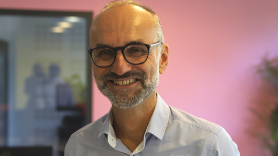 "Résidence senior LGBT : les gens pourront s'y retrouver, sans revenir dans le placard", selon Rémi Zinck