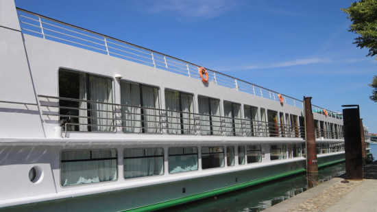 Autour de Lyon : fin de croisière pour la navette fluviale "L’Evasion"