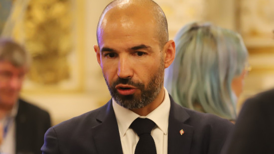 "Lyon c'est de gauche et écolo" : Grégory Doucet repris de volée par le maire d'Ecully