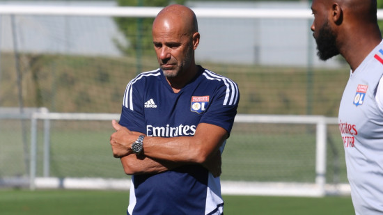 "Gagnez !" : le message de Peter Bosz à ses joueurs avant le match OL-Toulouse