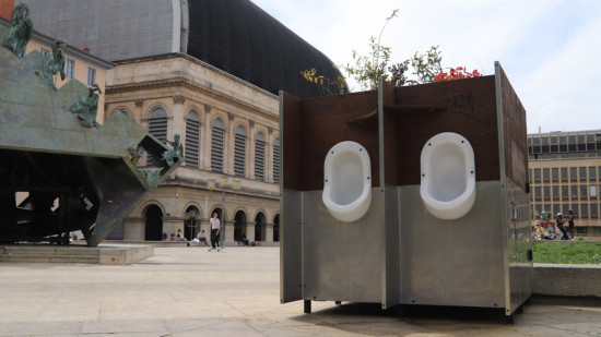 Lyon : fin de l’expérimentation des urinoirs publics