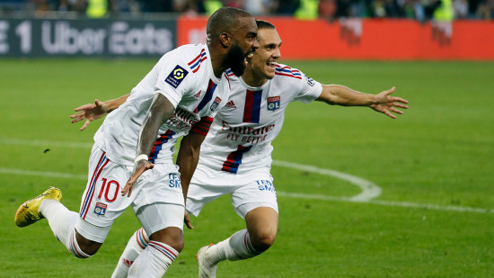 Montpellier-Lyon : Alexandre Lacazette en héros pour sortir l'OL de la crise (1-2) - VIDEO