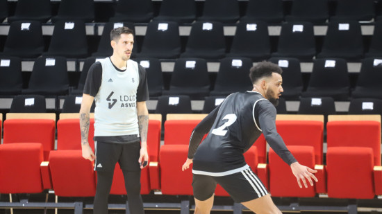 Euroligue : face à Vitoria, l'ASVEL a "l'opportunité de se remettre la tête à l'endroit"