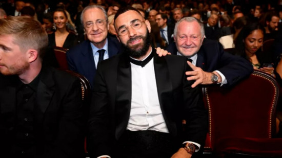Karim Benzema à Bron pour inaugurer sa fresque avant la Coupe du Monde ?