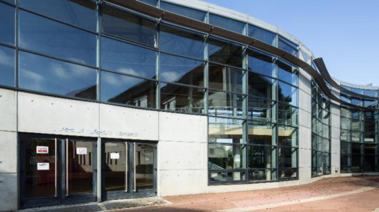 Près de Lyon : des enseignants exercent leur droit de retrait après un jet de fumigène dans une classe