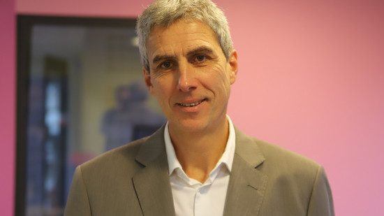 Laurent Pinard (CNRS) : "On essaie de remonter dans le temps et comprendre comment les étoiles se créent"