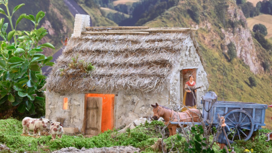 Lyon : retour de l'exposition "Santonnier un métier d'art" à l'Hôtel de Région