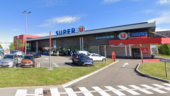 Dans la région : 14 000 euros détournés par une caissière du Super U Dans la région : 14 000 euros détournés par une caissière du Super U