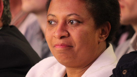 "Son esprit est déjà si loin de Vaulx" : l'opposition réclame la démission d'Hélène Geoffroy