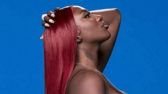 Aya Nakamura tacle Beyoncé en annonçant un concert à Lyon !