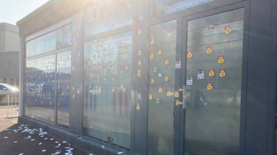 Près de Lyon : le courant de la permanence d’un député MoDem coupé par la CGT Près de Lyon : le courant de la permanence d’un député MoDem coupé par la CGT