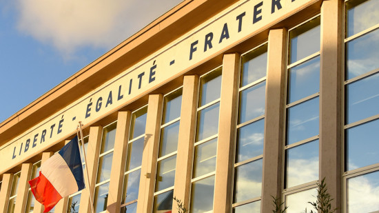 L’adjoint aux marchés de Bron porte plainte pour agression et menace de mort L’adjoint aux marchés de Bron porte plainte pour agression et menace de mort