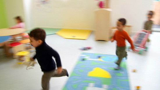 Mort d'un bébé dans une crèche à Lyon : l'IGAS appelle à une profonde réforme