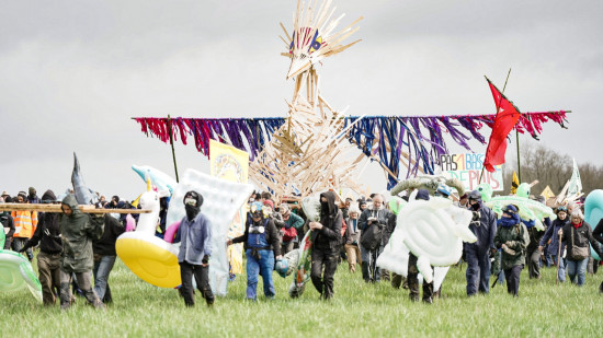 Après Sainte-Soline, rassemblement à Lyon en soutien aux Soulèvements de la Terre