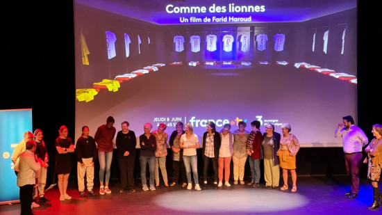 "Comme des lionnes" : on a vu le (génial) documentaire sur la naissance du football féminin à Lyon "Comme des lionnes" : on a vu le (génial) documentaire sur la naissance du football féminin à Lyon