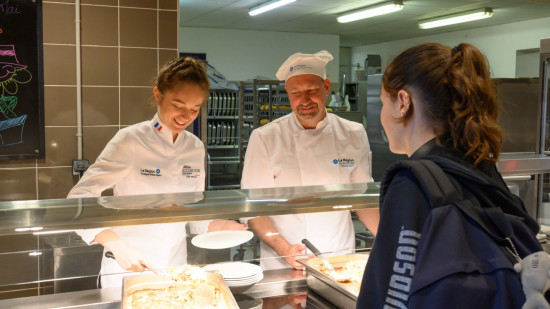 La gastronomie de Naïs Pirollet s’invite dans les lycées de la région