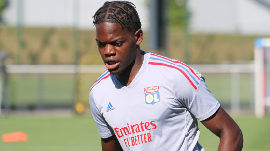 Un accord Leipzig-OL autour des 30 millions d’euros pour Castello Lukeba ?