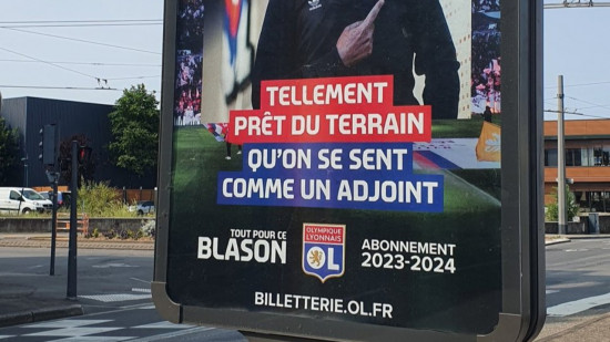 OL : une affiche promotionnelle et une faute d’orthographe qui pique les yeux