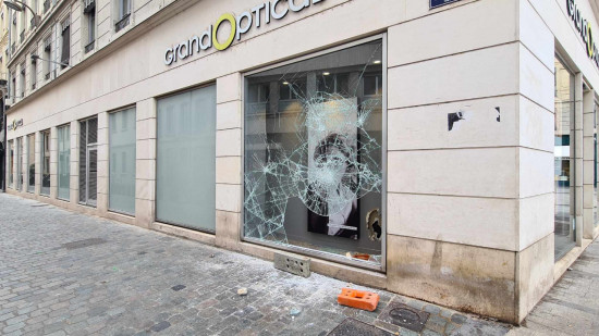 Aide de la Région aux commerces touchés par les émeutes : le groupe LIS veut faire payer les pilleurs Aide de la Région aux commerces touchés par les émeutes : le groupe LIS veut faire payer les pilleurs
