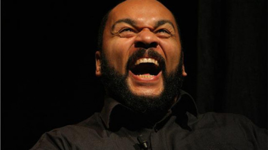 Dieudonné à Lyon : le CRIF demande à Grégory Doucet d’interdire ses représentations