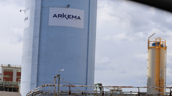 Polluants éternels : le parquet de Lyon saisit un juge dans le dossier Arkema