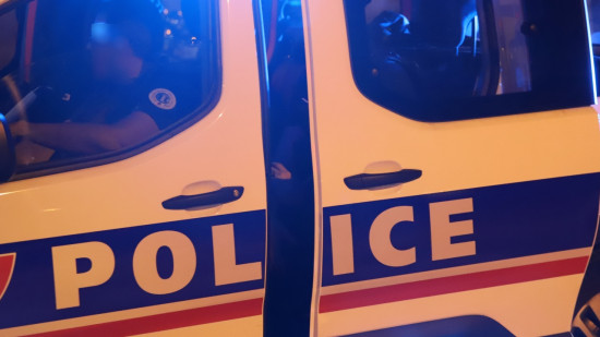 Lyon : il tente de se défenestrer après avoir frappé son ex-compagne, la police le sauve 