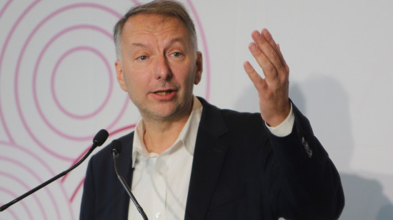 Caillassage du bus de l'OL à Marseille : le président de la Métropole évoque une "attaque de hooligans"