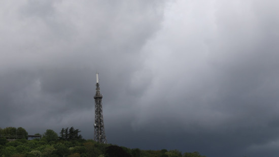 Cerné par les alertes orange, le Rhône reste en vigilance jaune "neige-verglas"
