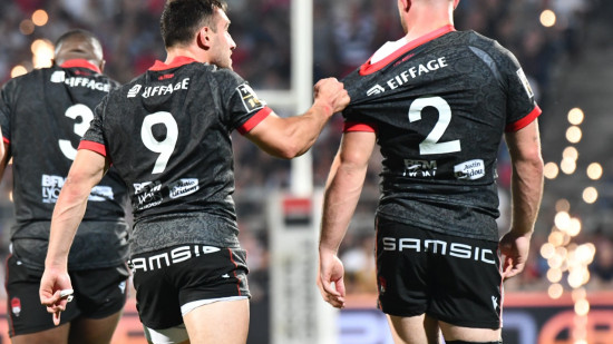 Castres-LOU Rugby : se réinventer à l’extérieur Castres-LOU Rugby : se réinventer à l’extérieur