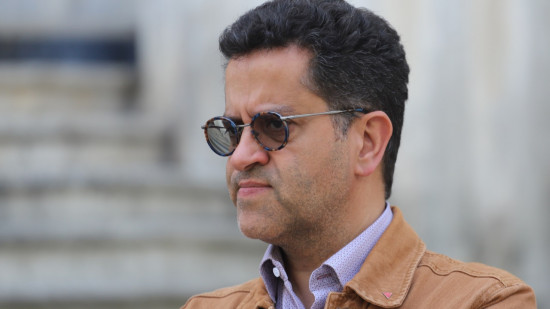 Mineurs isolés à la rue à Lyon : le député Gabriel Amard réclame la présomption de minorité pour tous