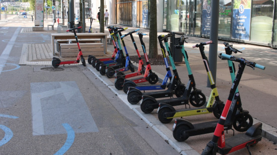 Trottinettes à Lyon : Dott et Tier annoncent une fusion 