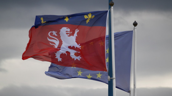 Fortes rafales de vent : les parcs, jardins et cimetières fermés ce mercredi à Lyon